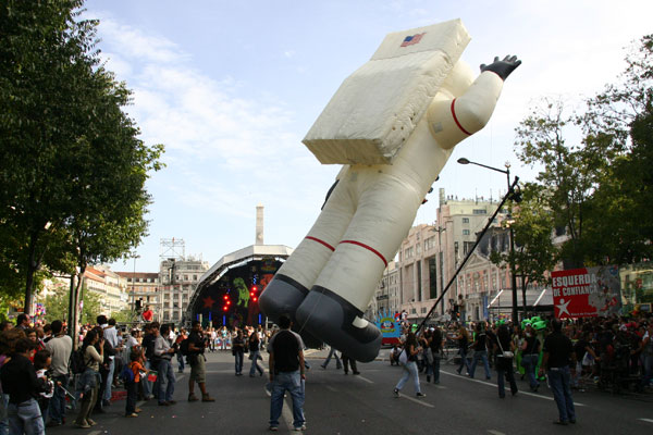 Helium Parade Balloons 
