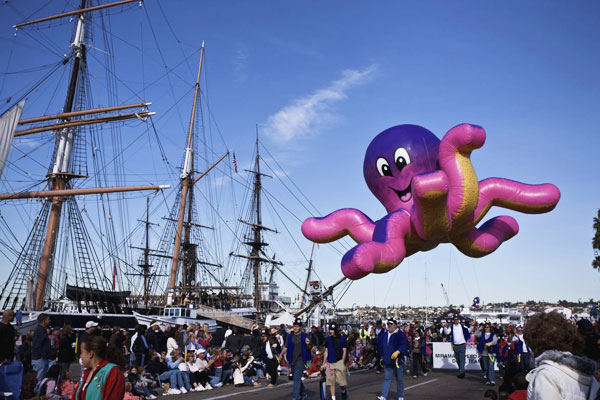 Helium Parade Balloons 