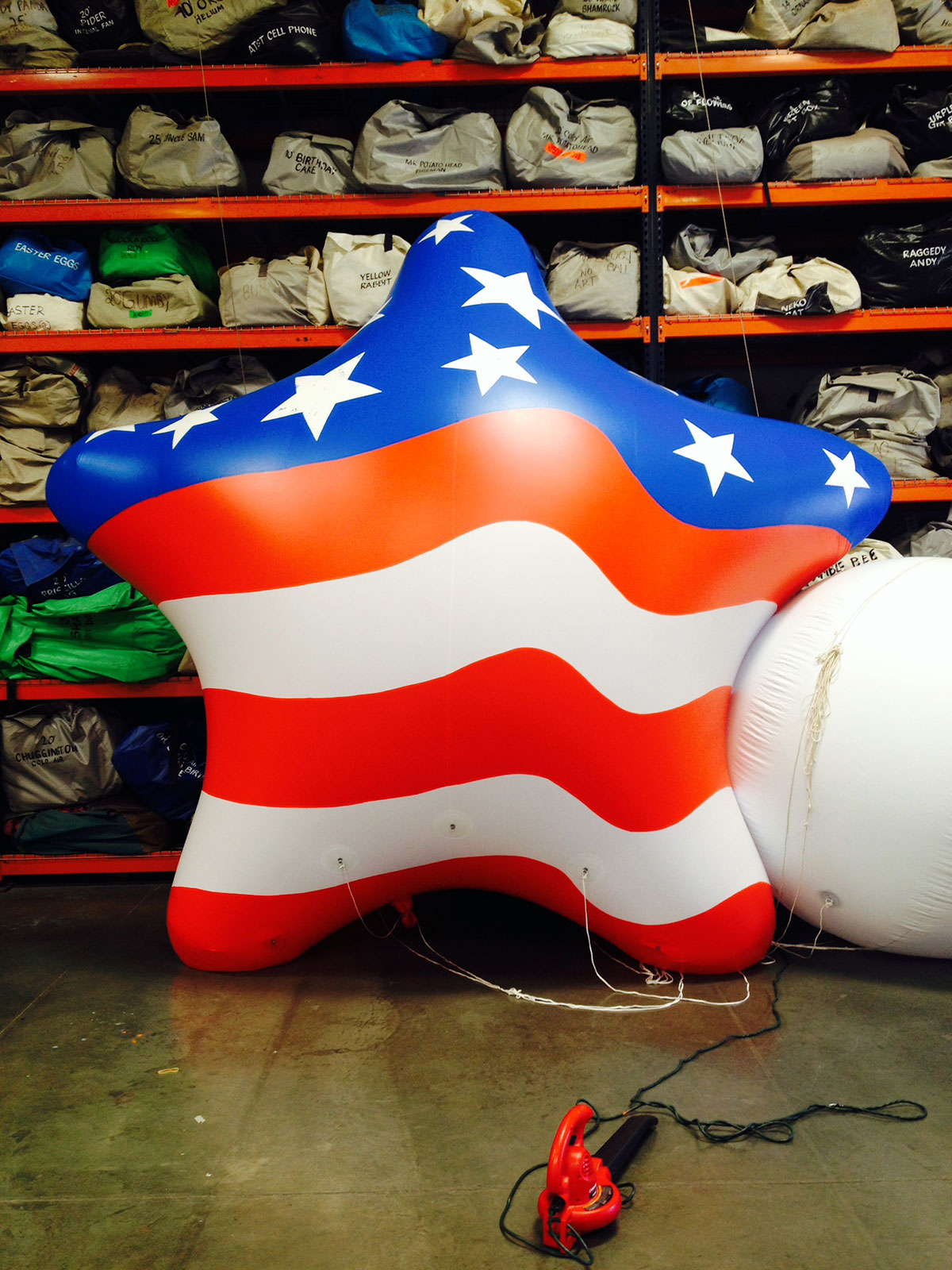 15' Apple Helium Parade Balloon