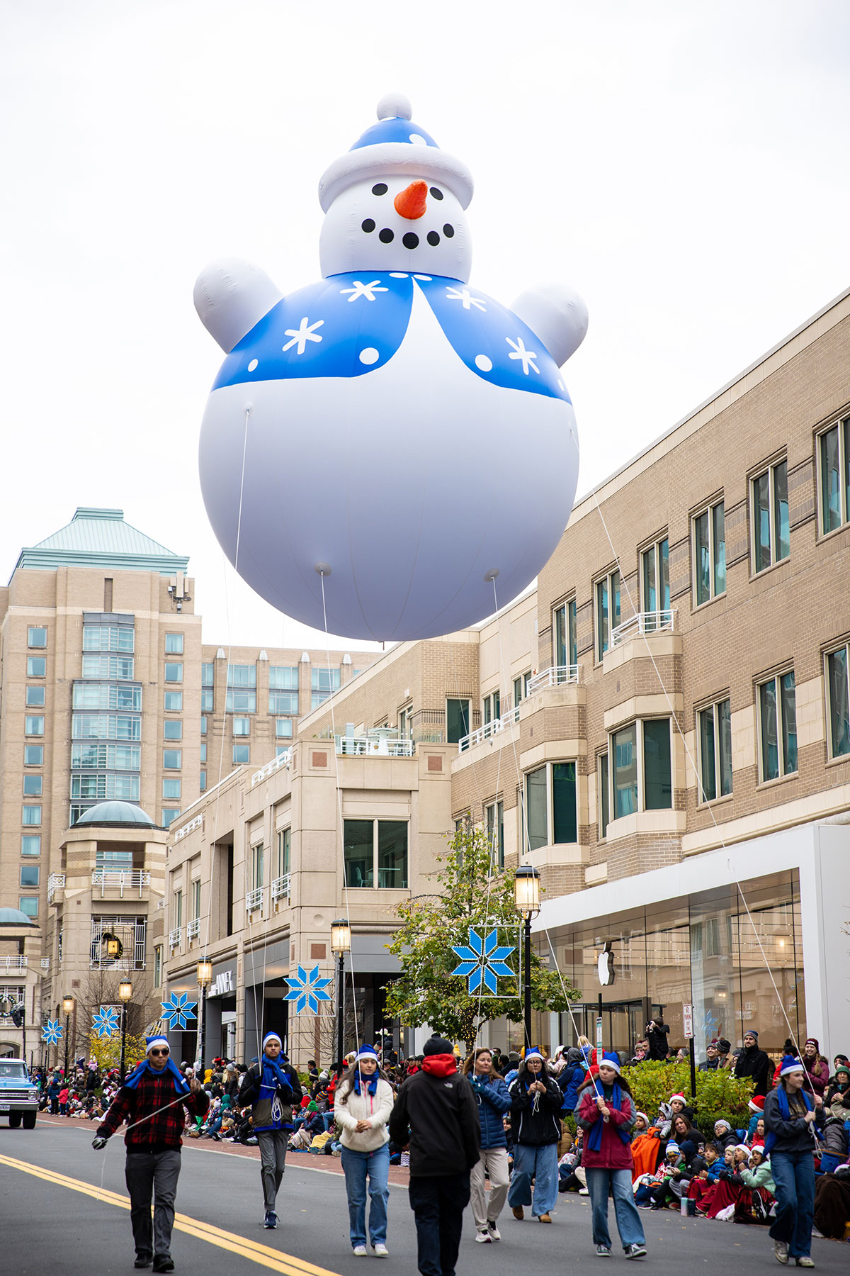 18' Snowman