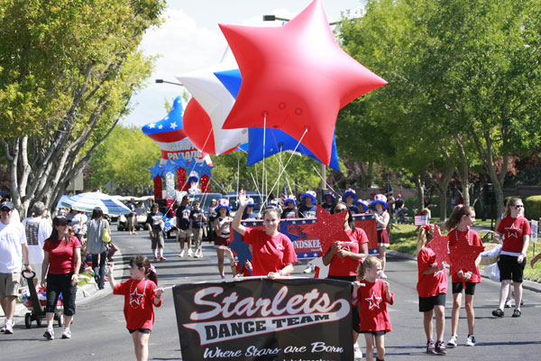 Helium Parade Balloons 