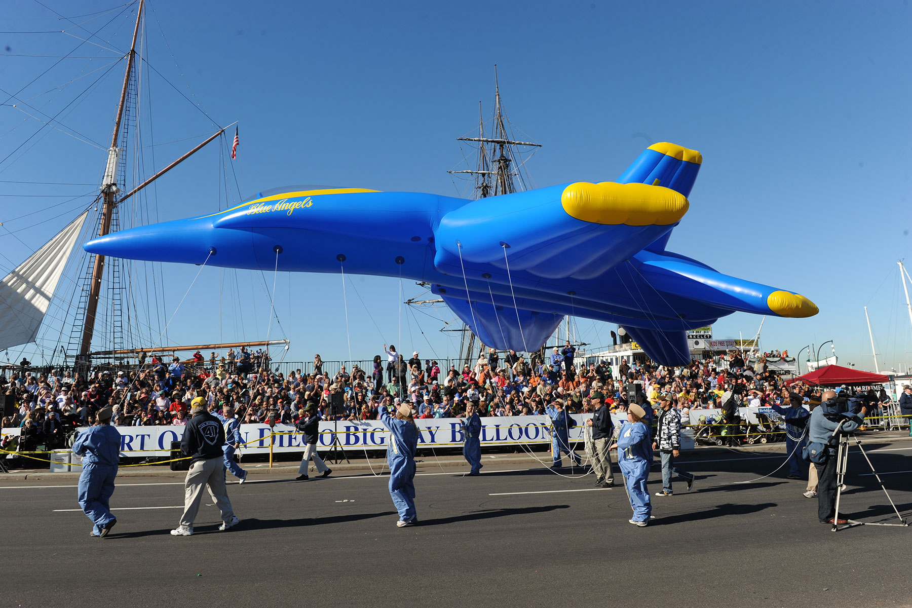 Helium Parade Balloons 