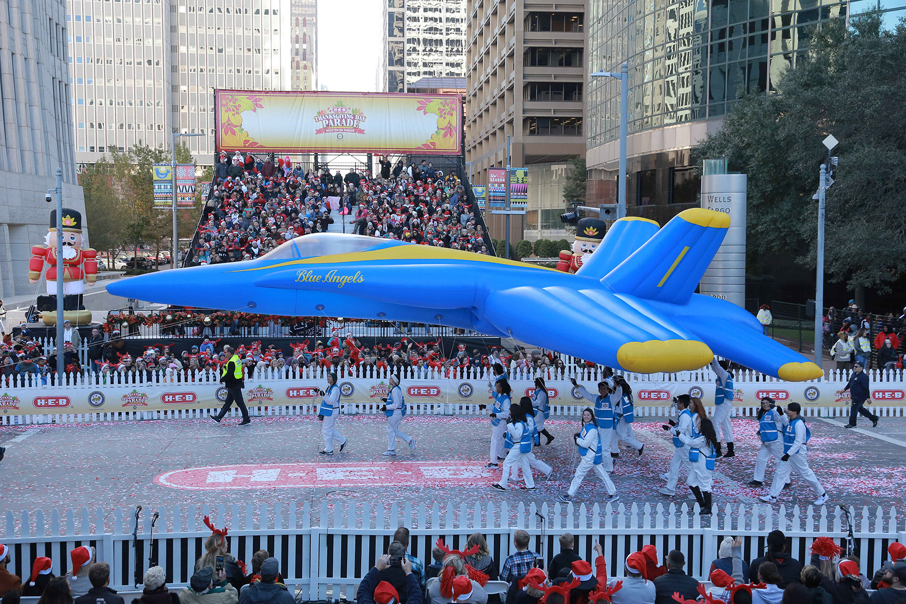 Helium Parade Balloons 
