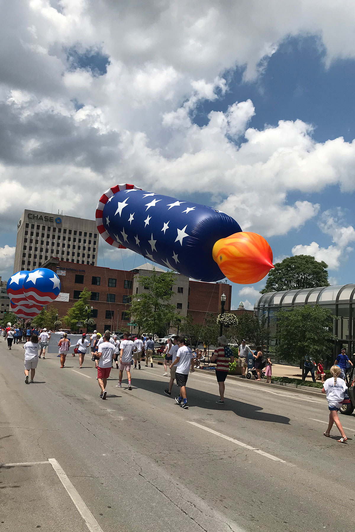 Helium Parade Balloons 