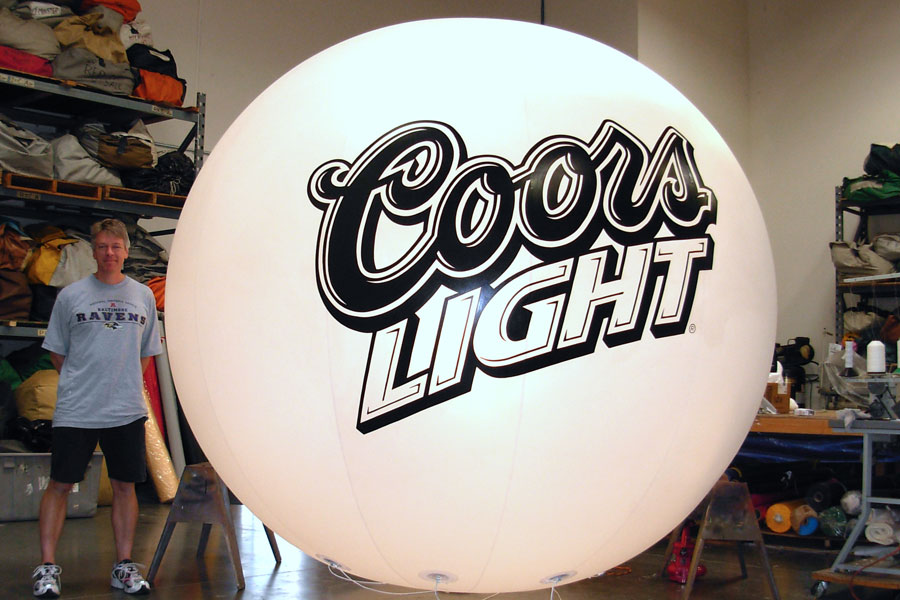 Giant Advertising Balloons