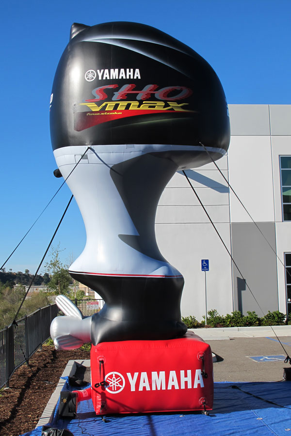 Giant Advertising Balloons