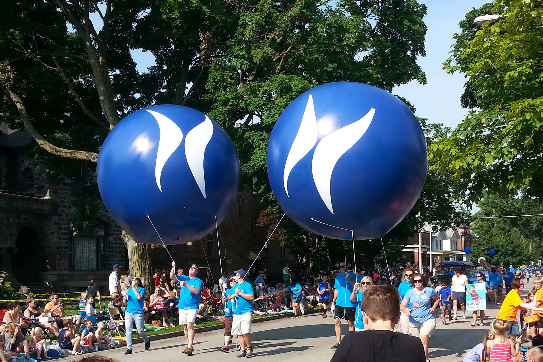 Holiday Bowl Helium Spheres
